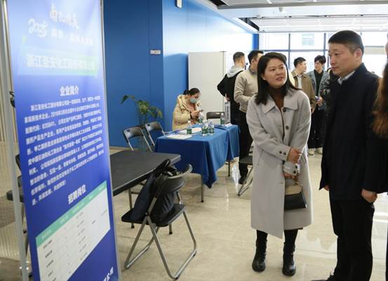 clip_image002.jpg clip_image002.jpg